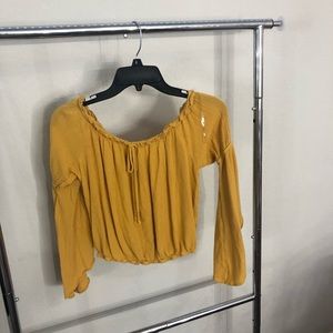 Off the shoulder Long sleeve